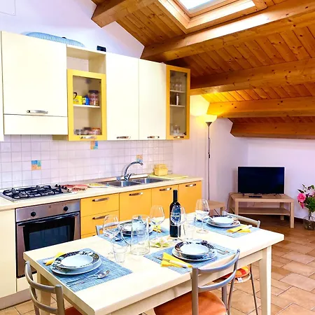 - Alessandra House Διαμέρισμα *